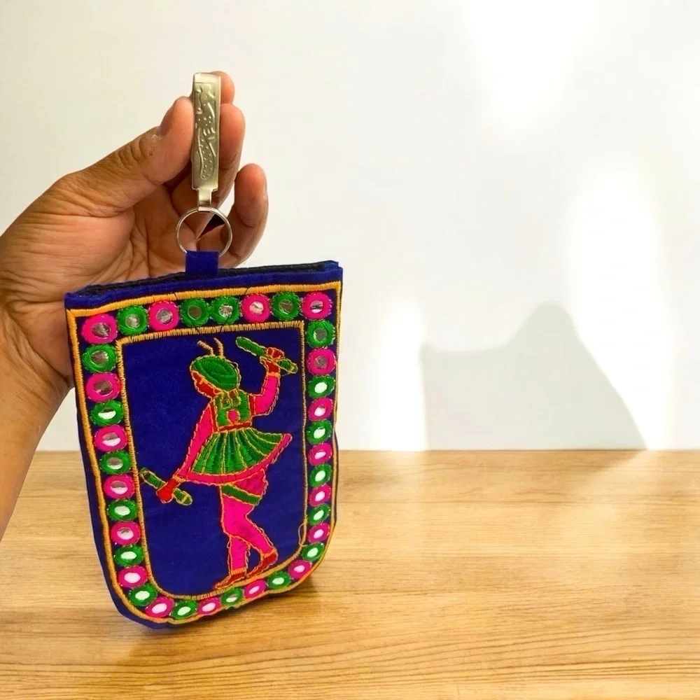 Fancy Handmade Traditional Design Phone and money Case